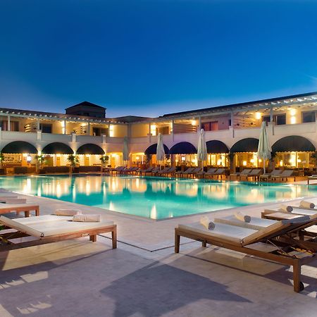 Yacht Club Hotel Didim Exterior foto
