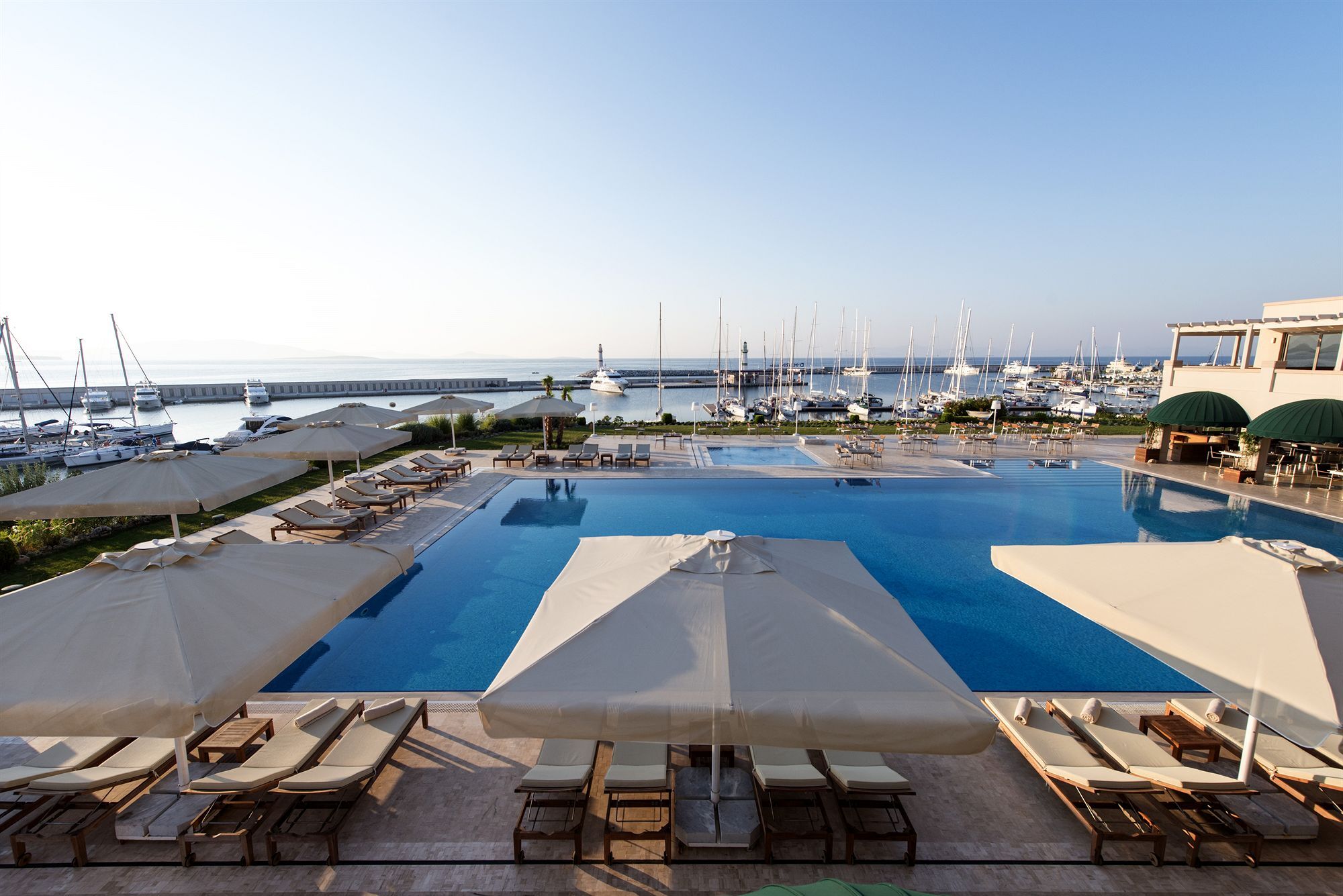 Yacht Club Hotel Didim Exterior foto