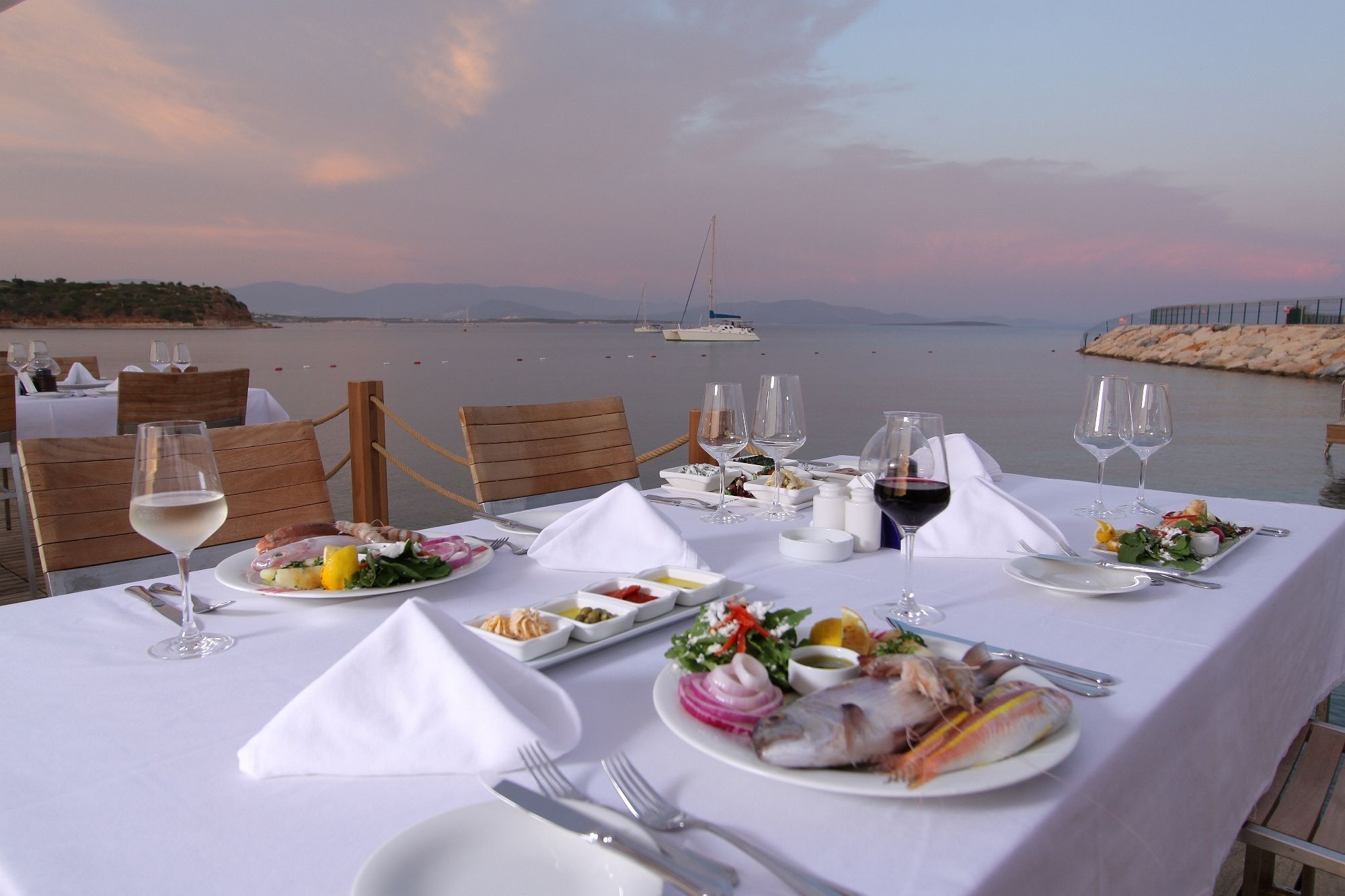 Yacht Club Hotel Didim Exterior foto