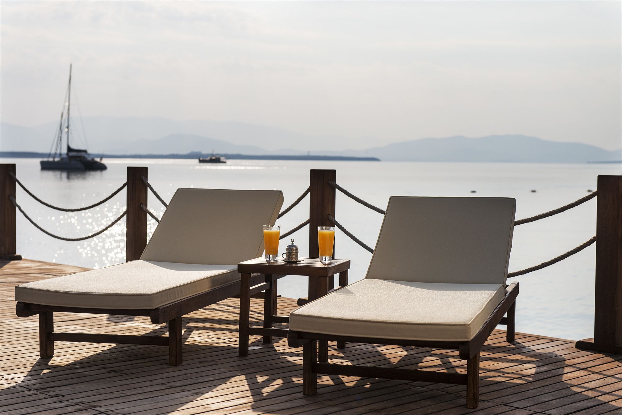 Yacht Club Hotel Didim Exterior foto